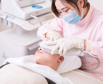 Why beauty industry is more and more promising